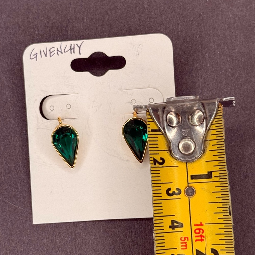 Vintage Givenchy Emerald Green Teardrop Clip-On Earrings Gold Tone Signed - Picture 7 of 7